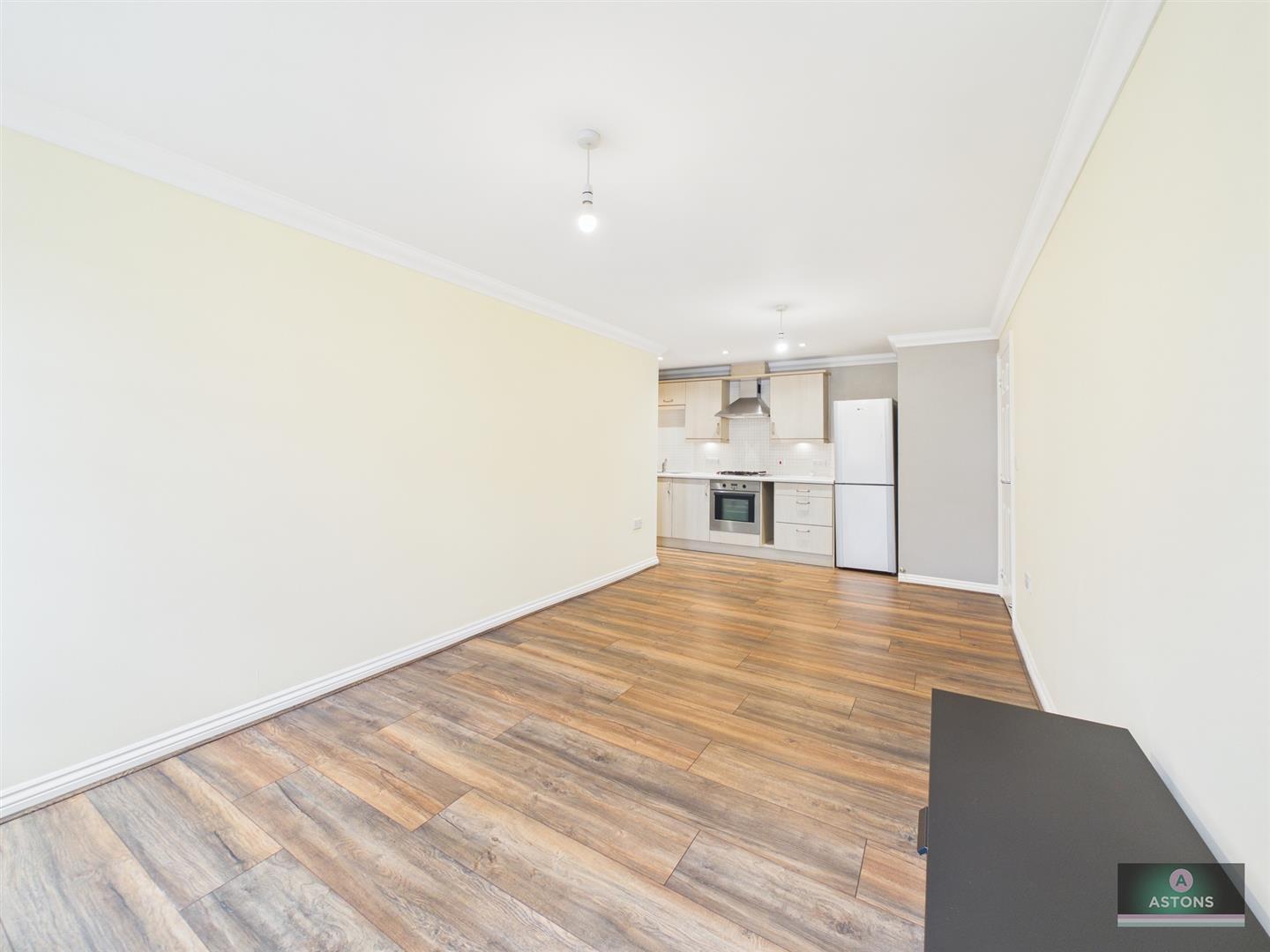 Kitsbridge House, Brookhill Road, Copthorne Image 6