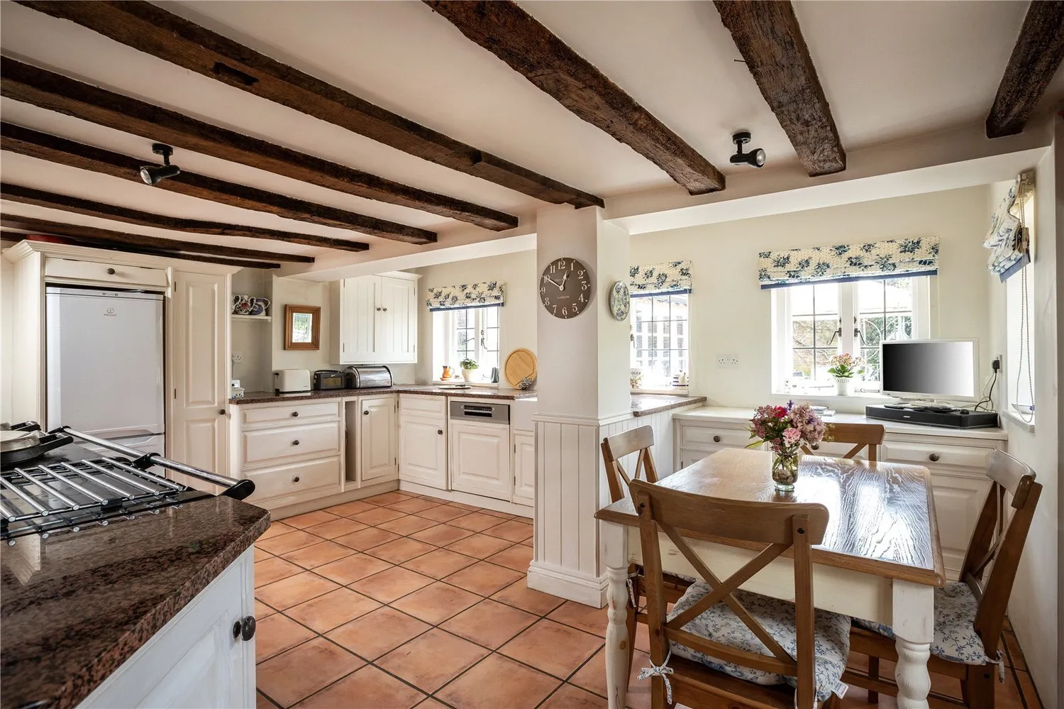 Lickfold, Petworth, GU28 photo 2