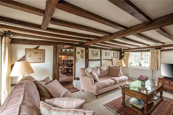 Lickfold, Petworth, GU28 photo 3
