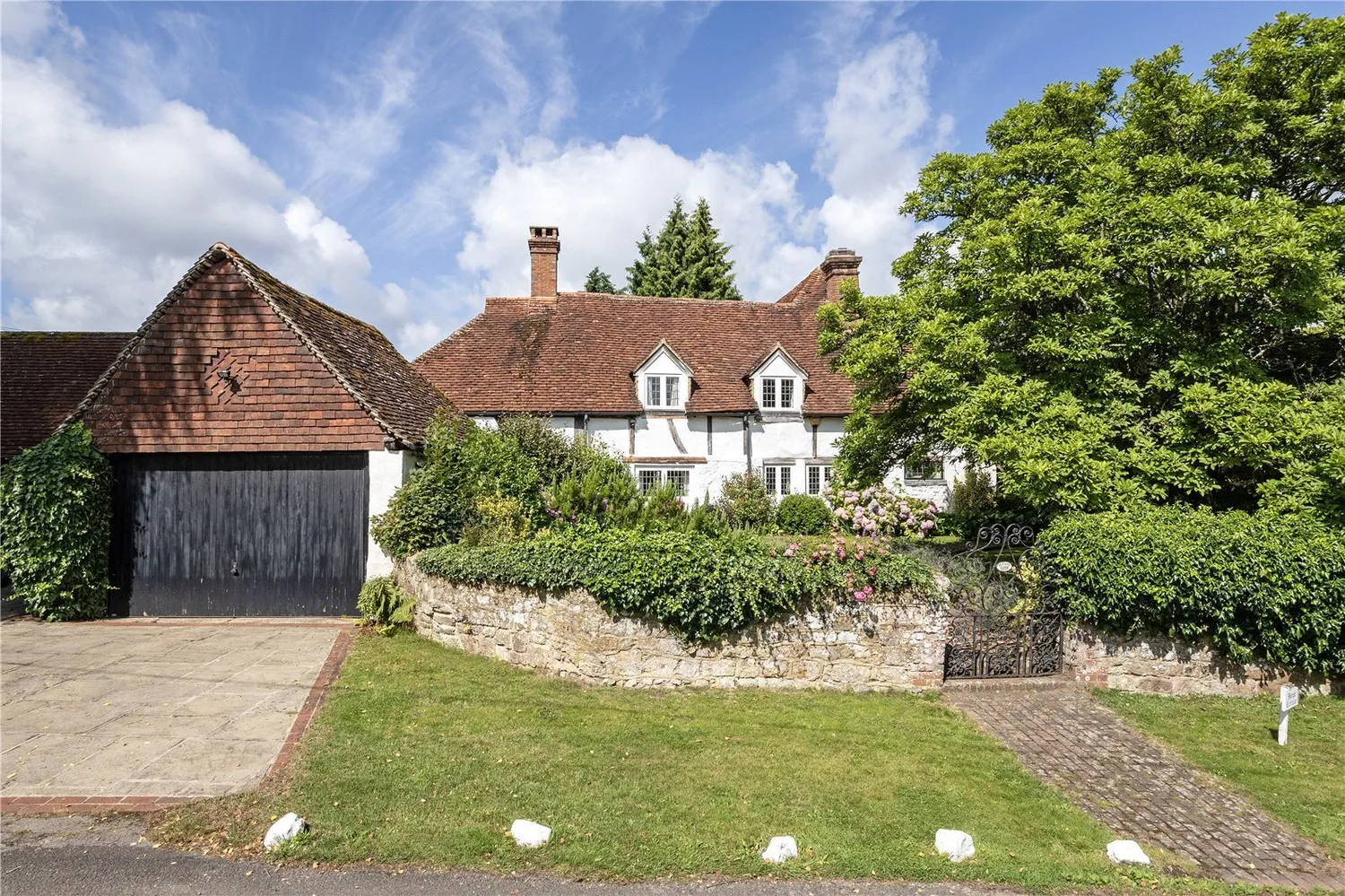 Lickfold, Petworth, GU28 photo 14