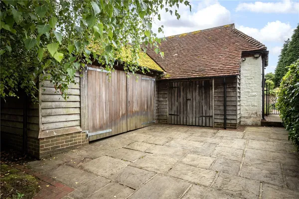 Lickfold, Petworth, GU28 photo 15