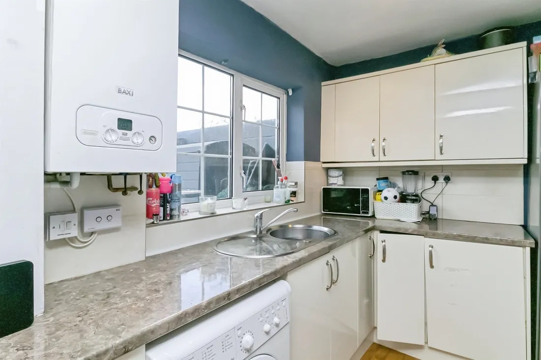 Property photo 11