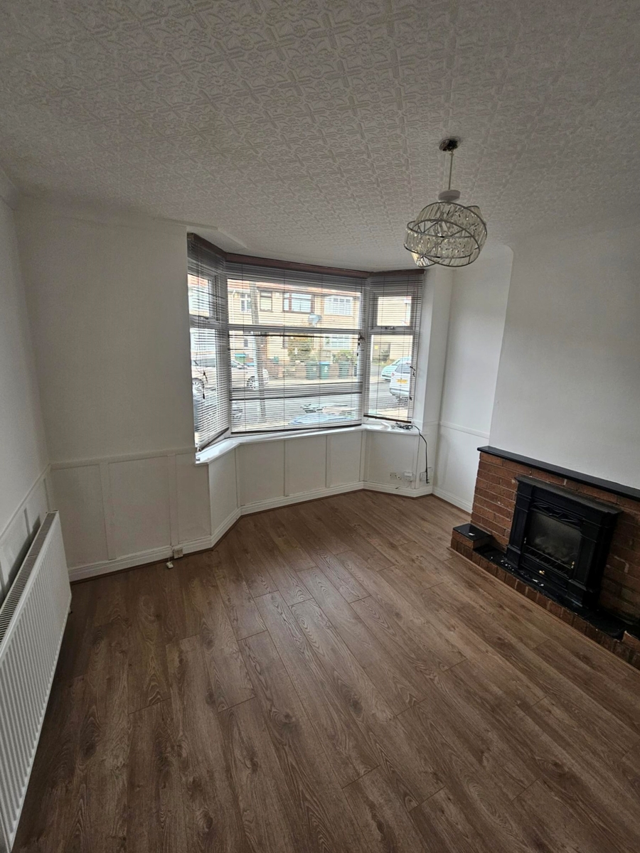 Cedars Avenue, Coundon, Coventry Image 2