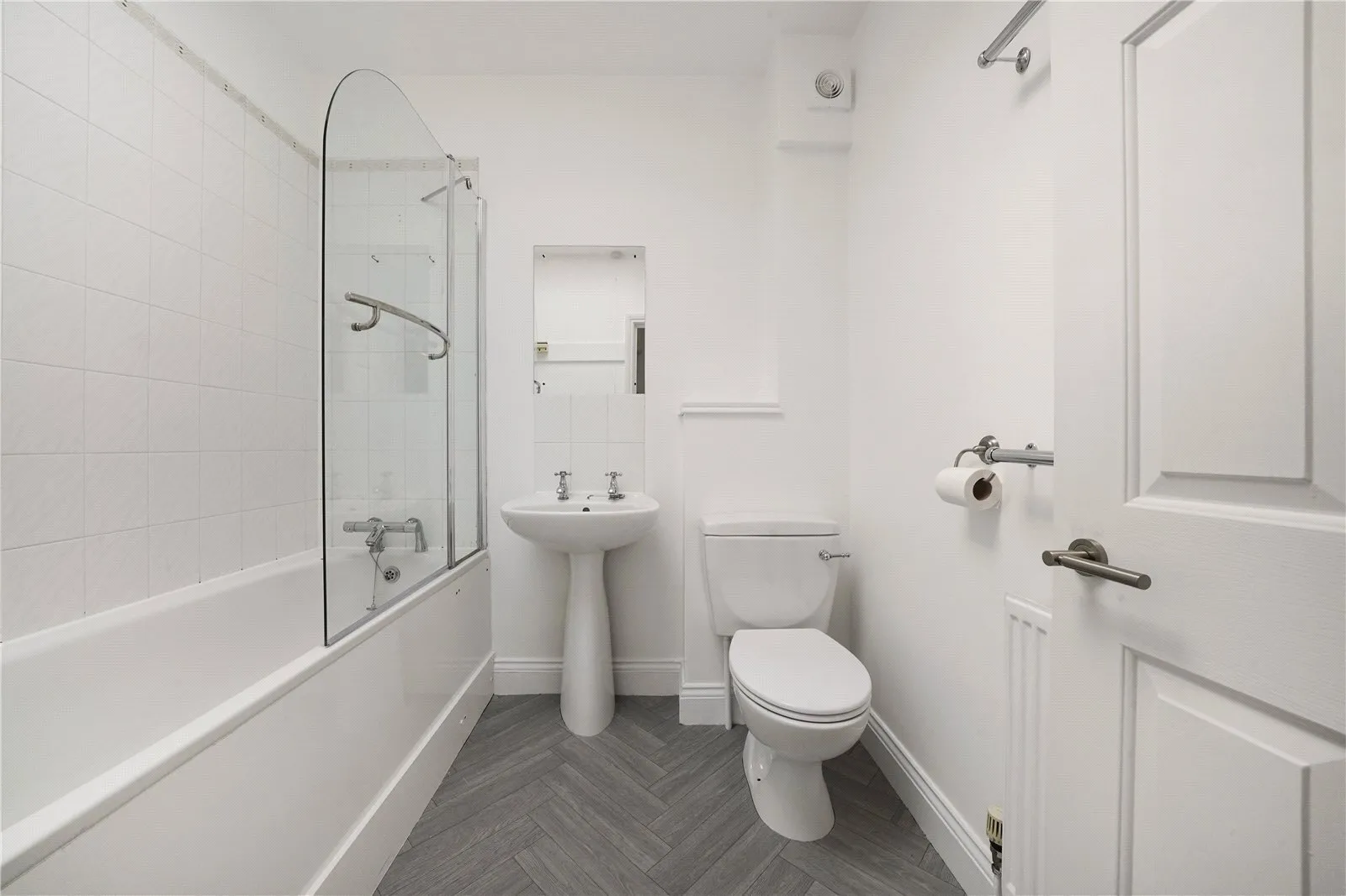 Minster Road, Cricklewood, London, NW2