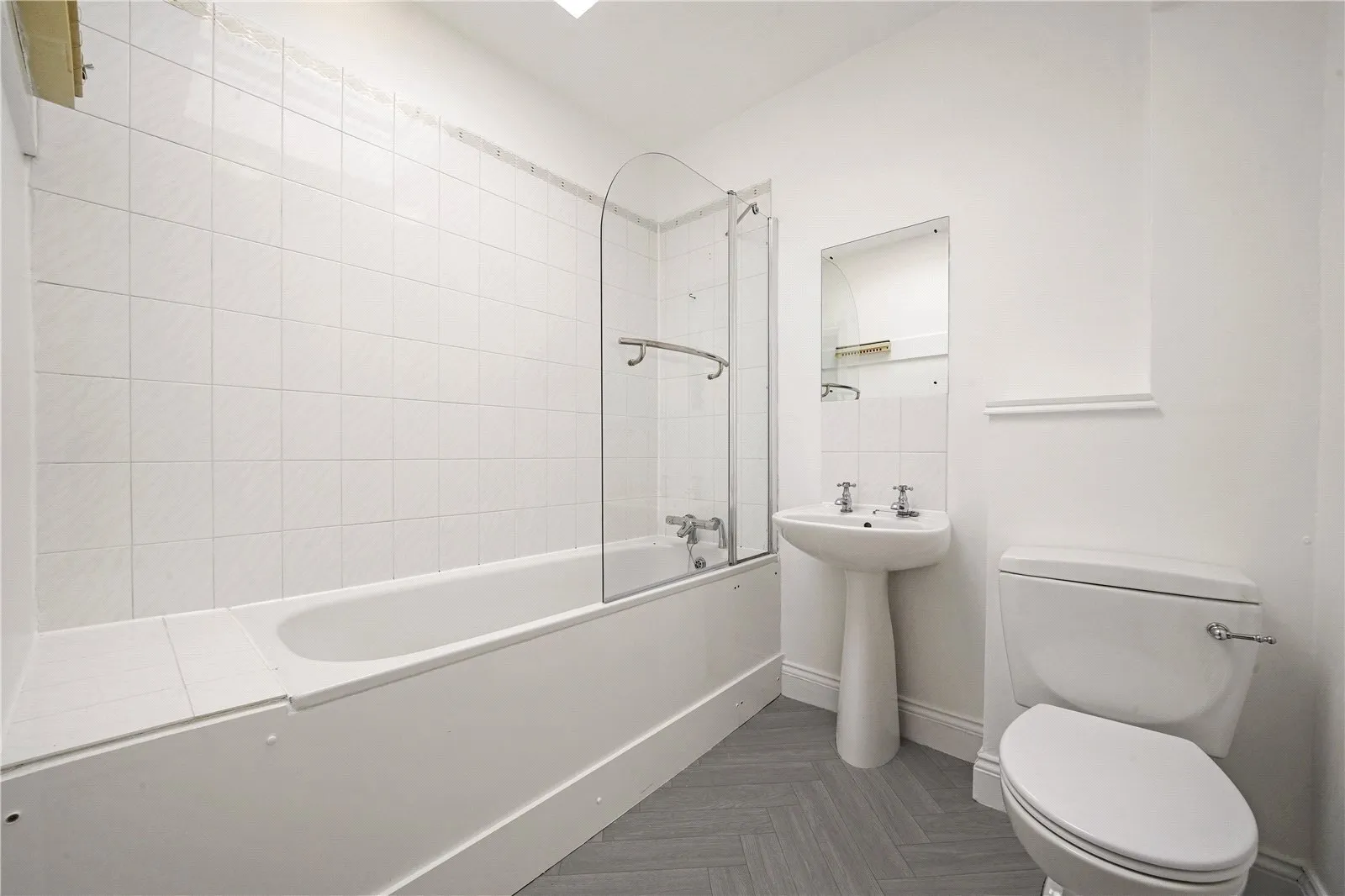 Minster Road, Cricklewood, London, NW2