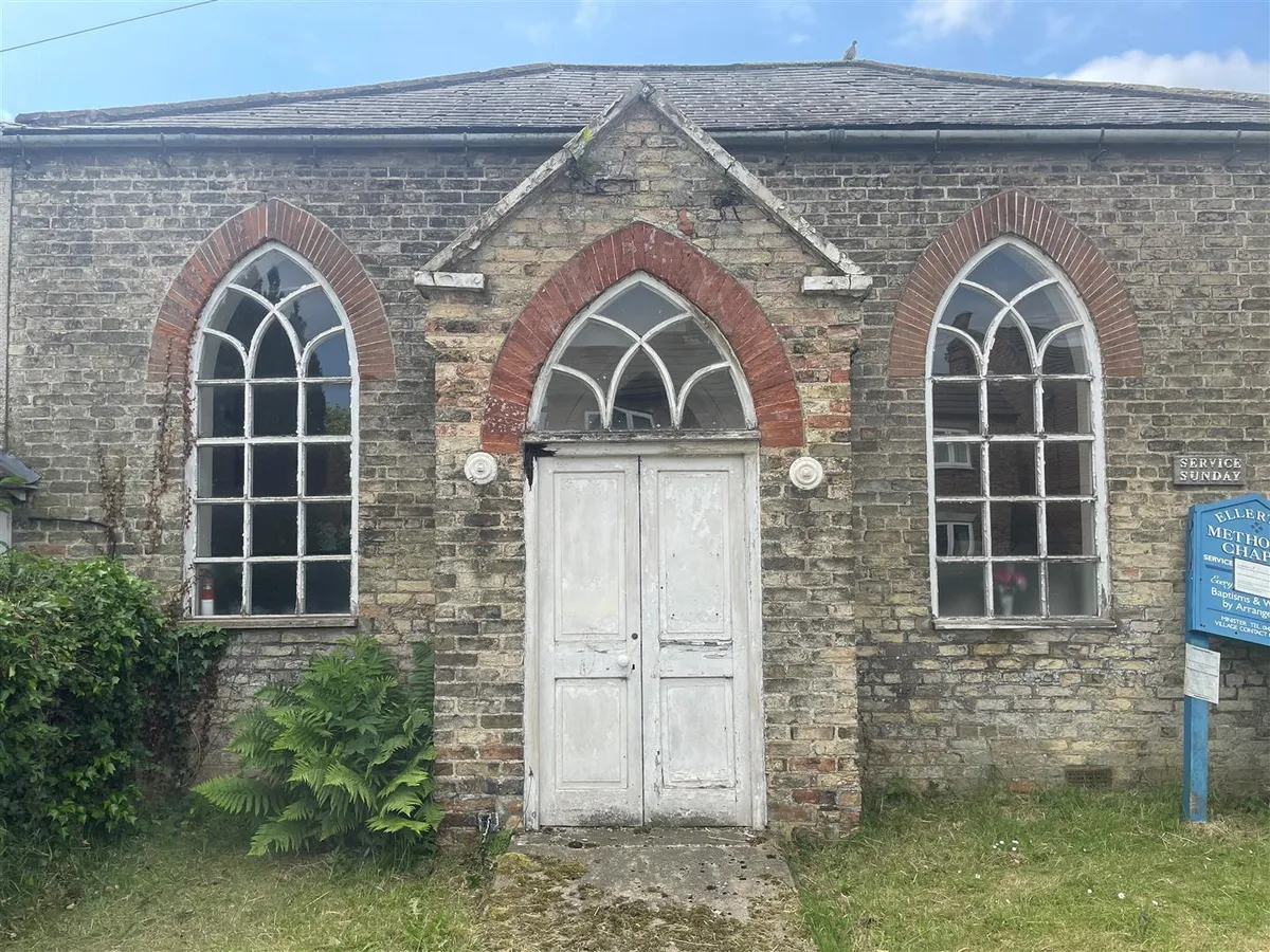 Main Street, Ellerton, York