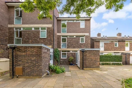 Delawyk Crescent, London, SE24