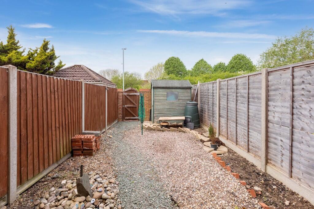 Richards Way, Cippenham Image 12