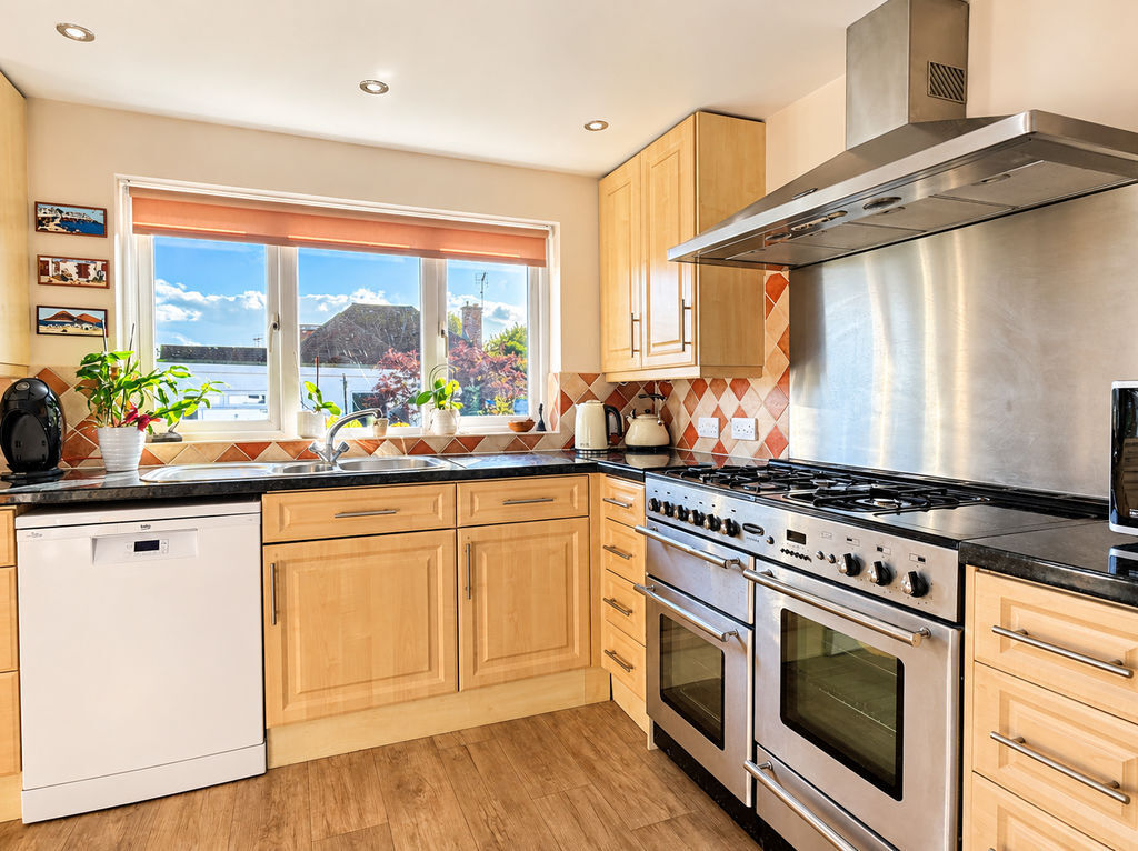 Malden Road, Sidmouth Image 5