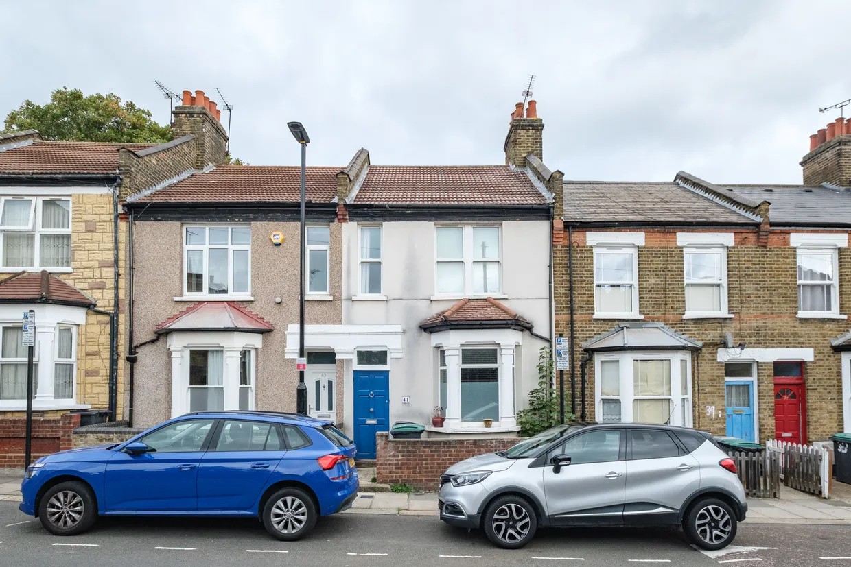 Steele Road, London, N17 photo 2