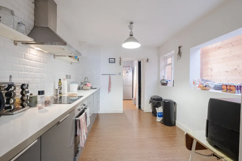 Steele Road, London, N17 photo 5