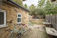 Steele Road, London, N17 photo 13
