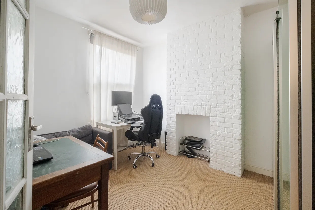 Steele Road, London, N17 photo 14