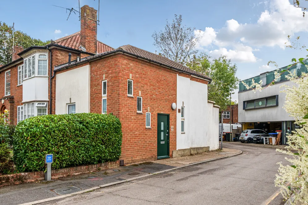 Grange View Road, Whetstone, N20 photo 4