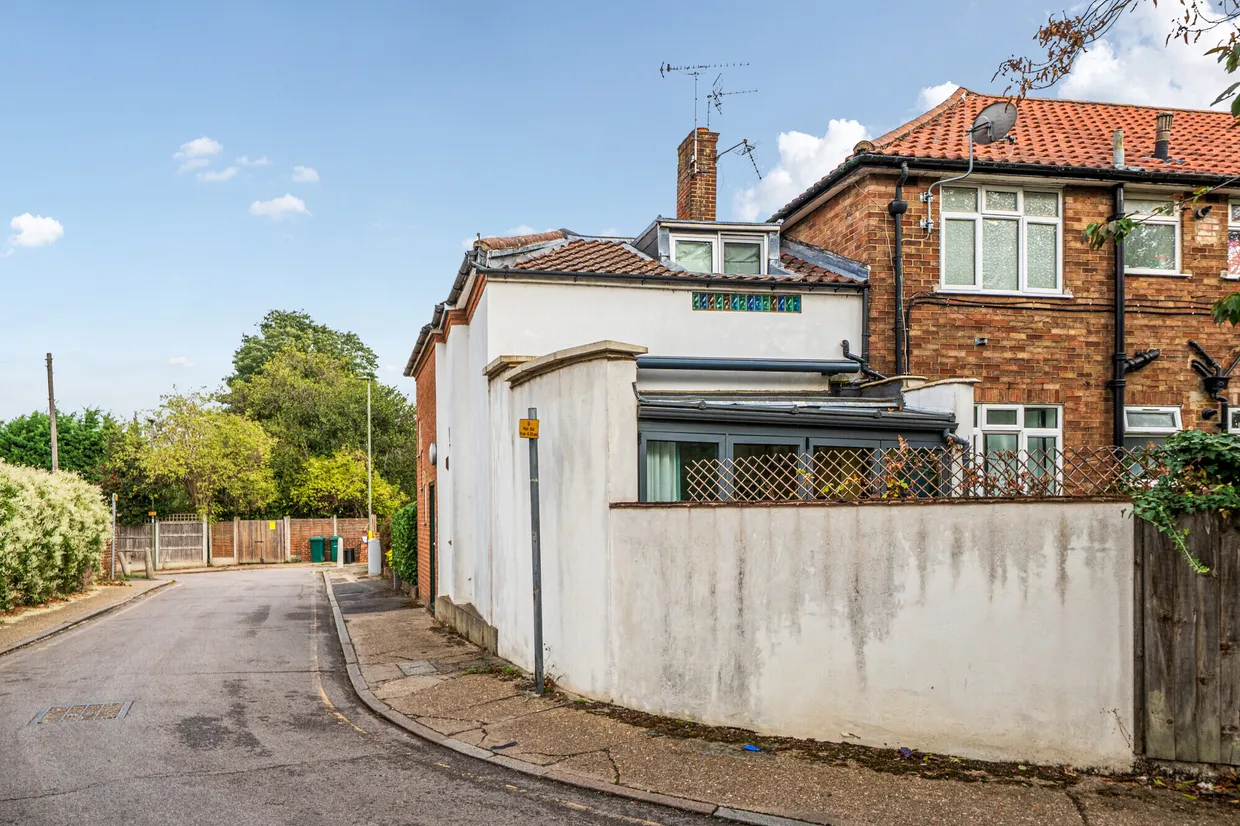 Grange View Road, Whetstone, N20 photo 20