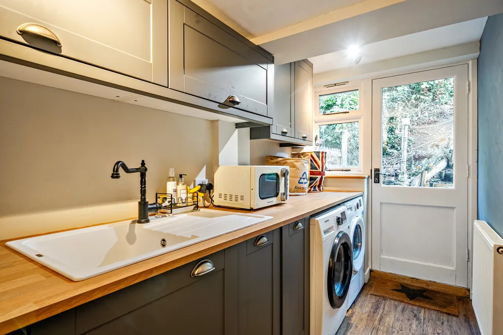 Snow Hill, Hilmarton, SN11 photo 6