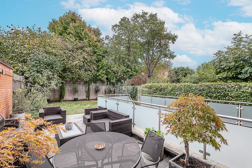 Arterberry Road, London, SW20 photo 6