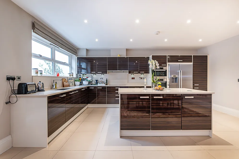Arterberry Road, London, SW20 photo 14