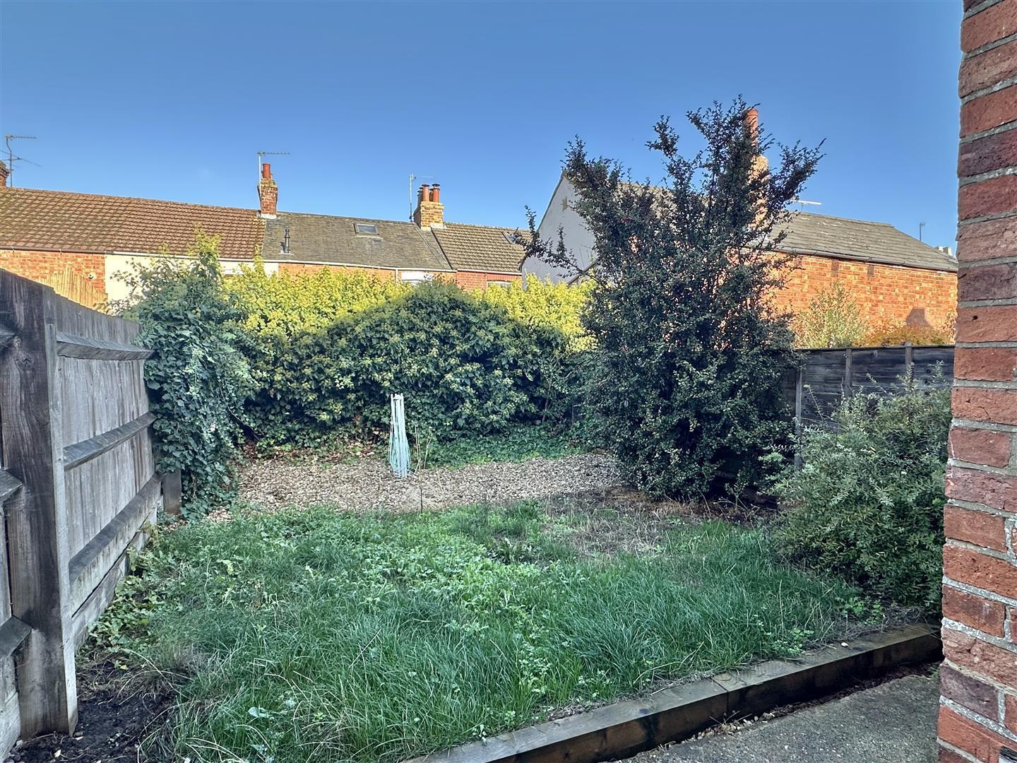 St. Giles Street, New Bradwell, Milton Keynes Image 11
