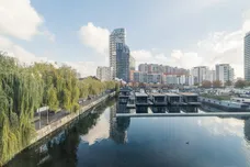 Boardwalk Place, London, E14 photo 2