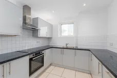 Boardwalk Place, London, E14 photo 13