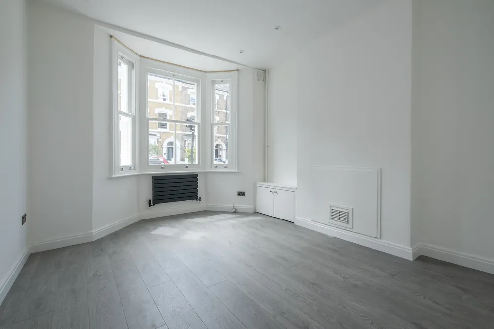 Ferndale Road, London, SW4 photo 4