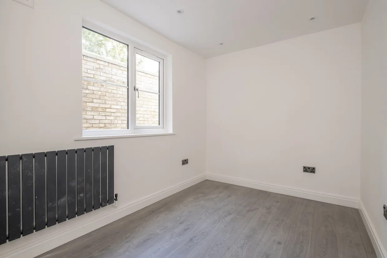 Ferndale Road, London, SW4 photo 8