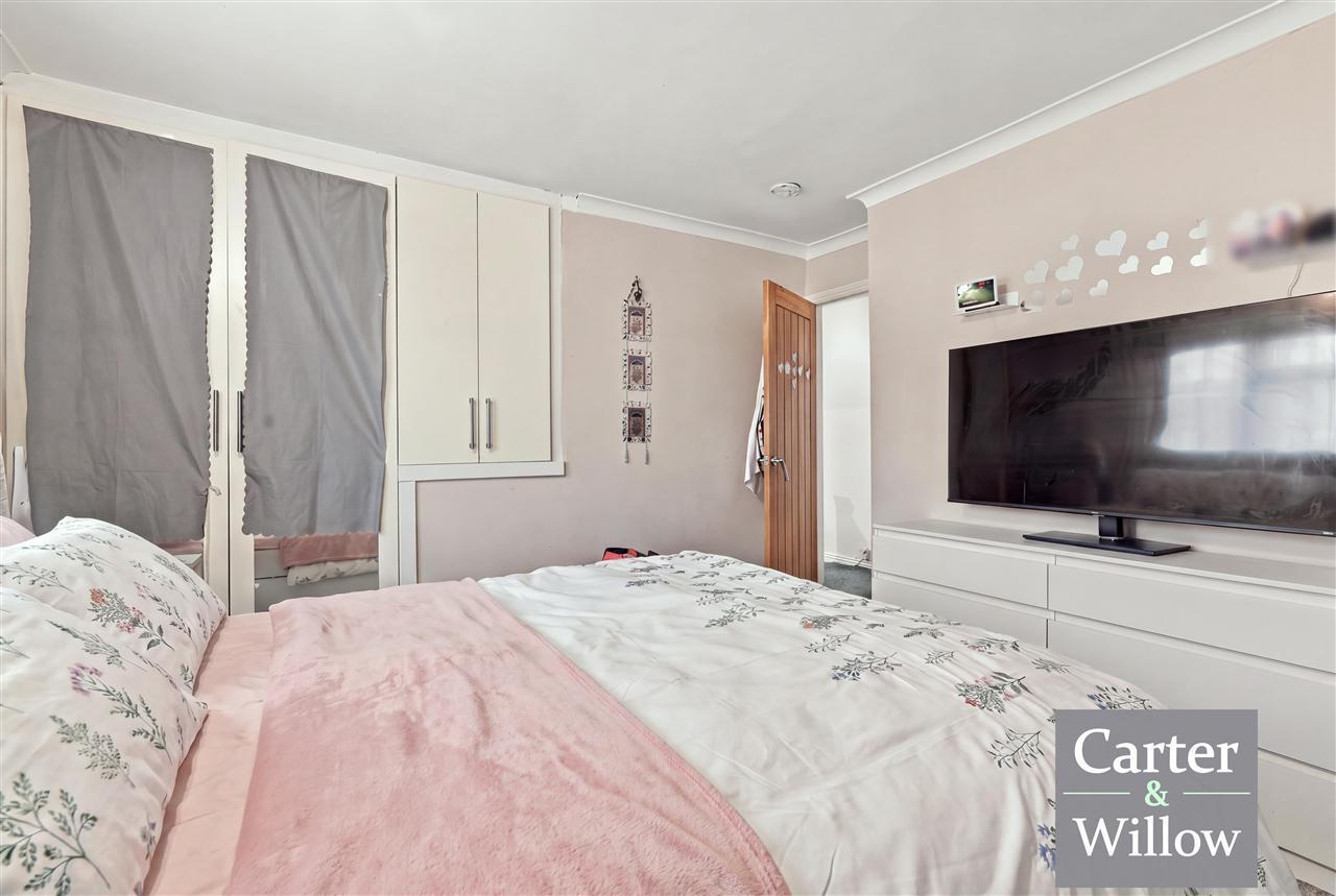 Alderman Avenue, Essex Image 12