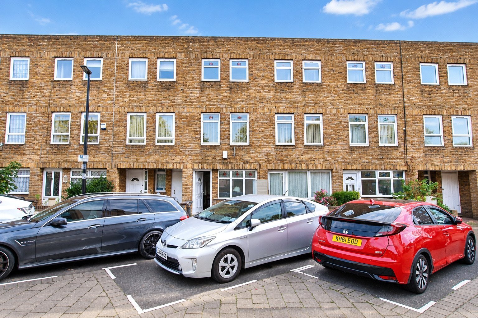Brabazon Street, London, E14 Image 1