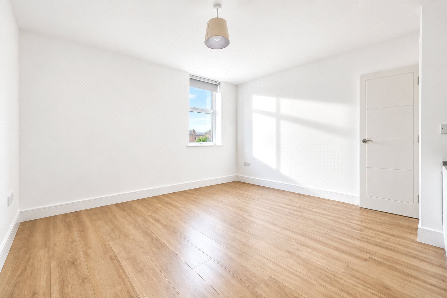 Elizabeth Way, Harlow, Essex, CM19 Image 2