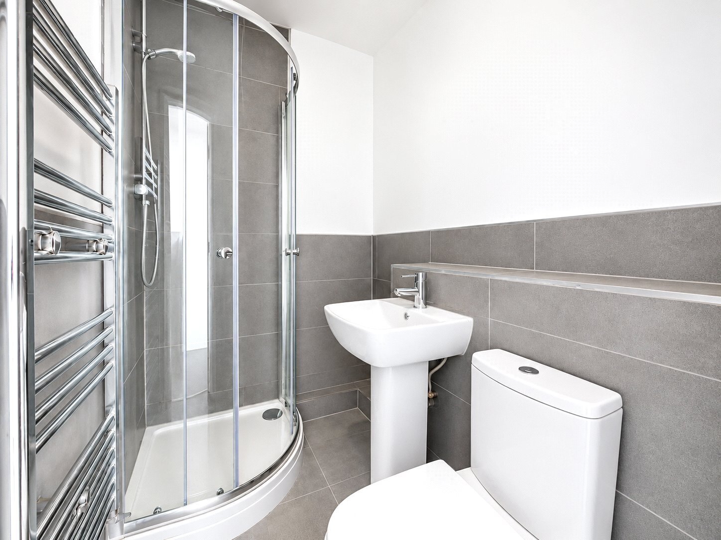 Elizabeth Way, Harlow, Essex, CM19 Image 3