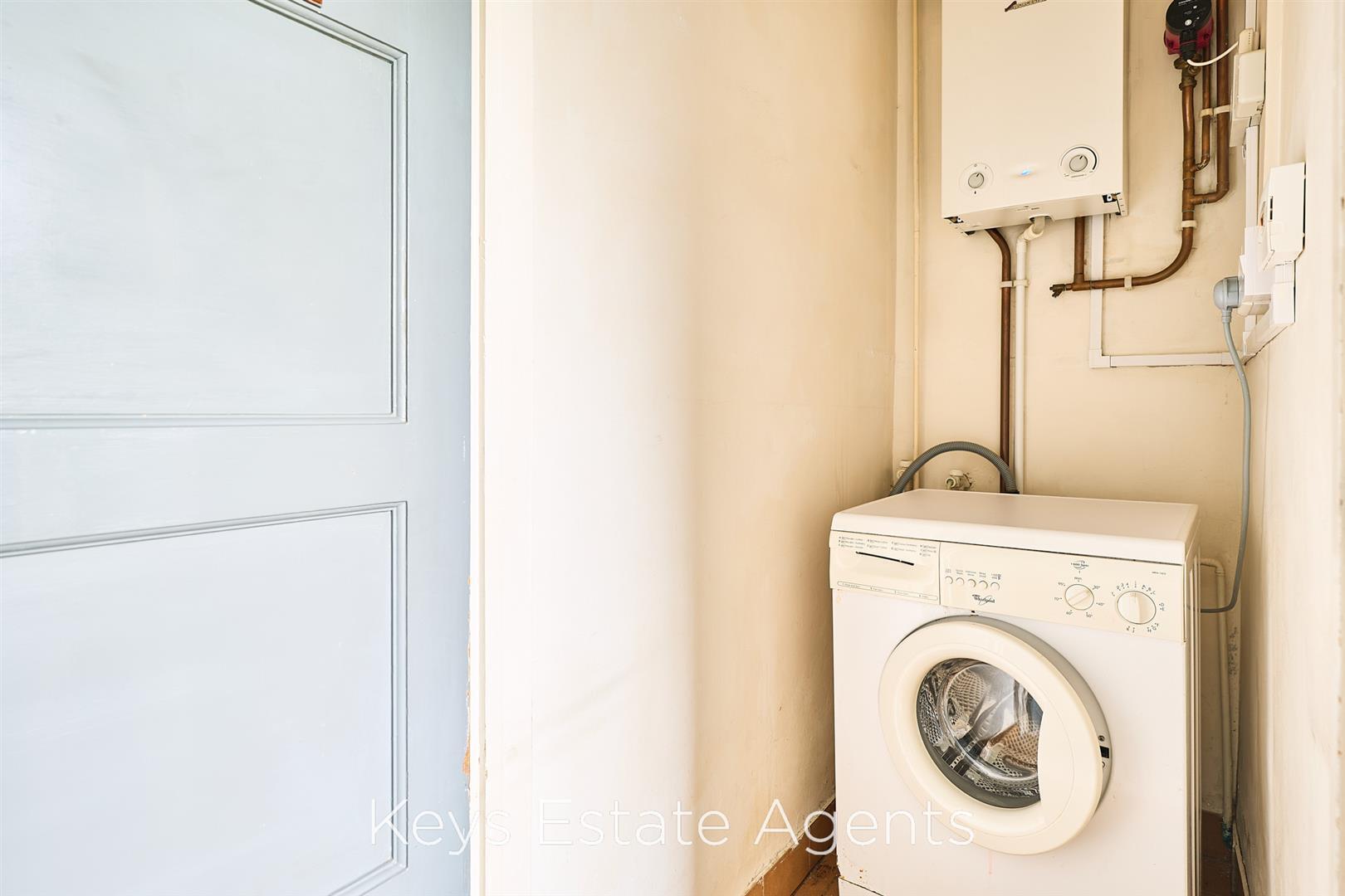 Bridgwood Road, Blythe Bridge, Stoke-On-Trent Image 15