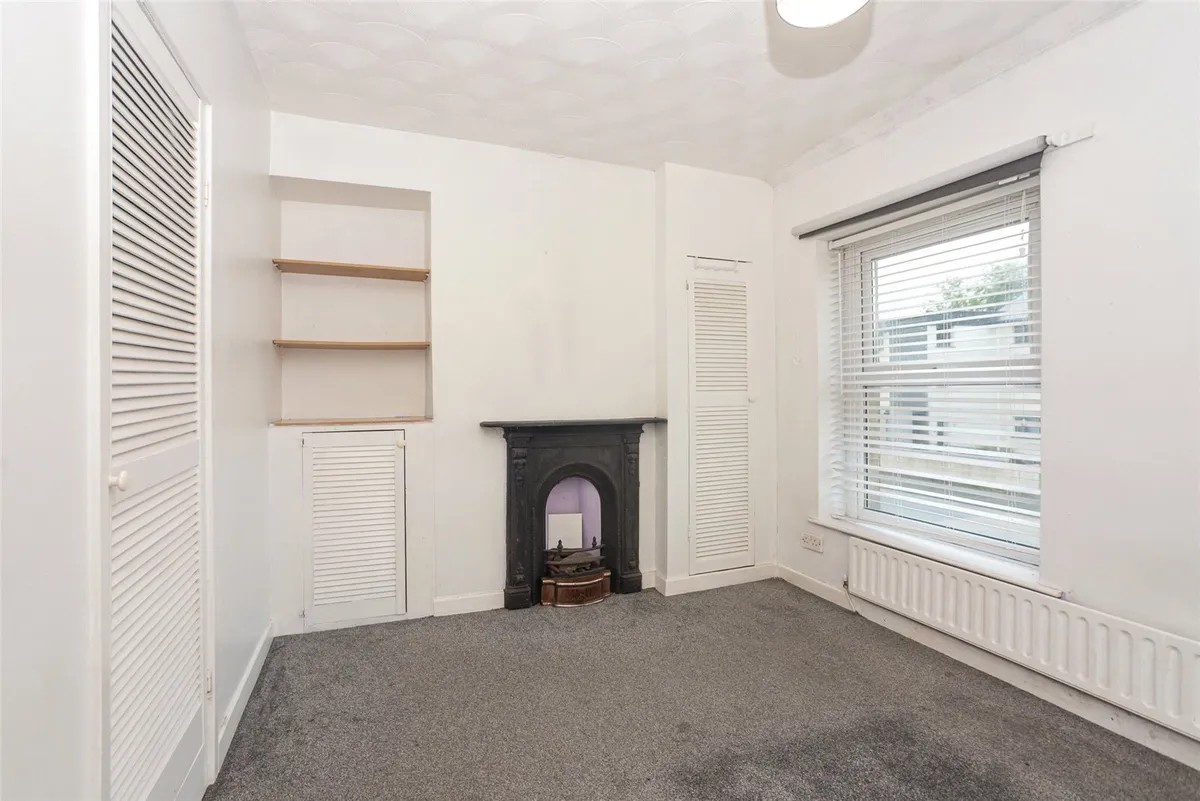 Caernarfon Road, Bangor, Gwynedd, LL57