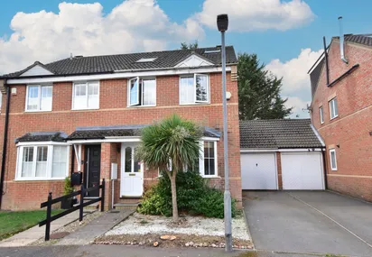Balmoral Road, Abbots Langley, WD5