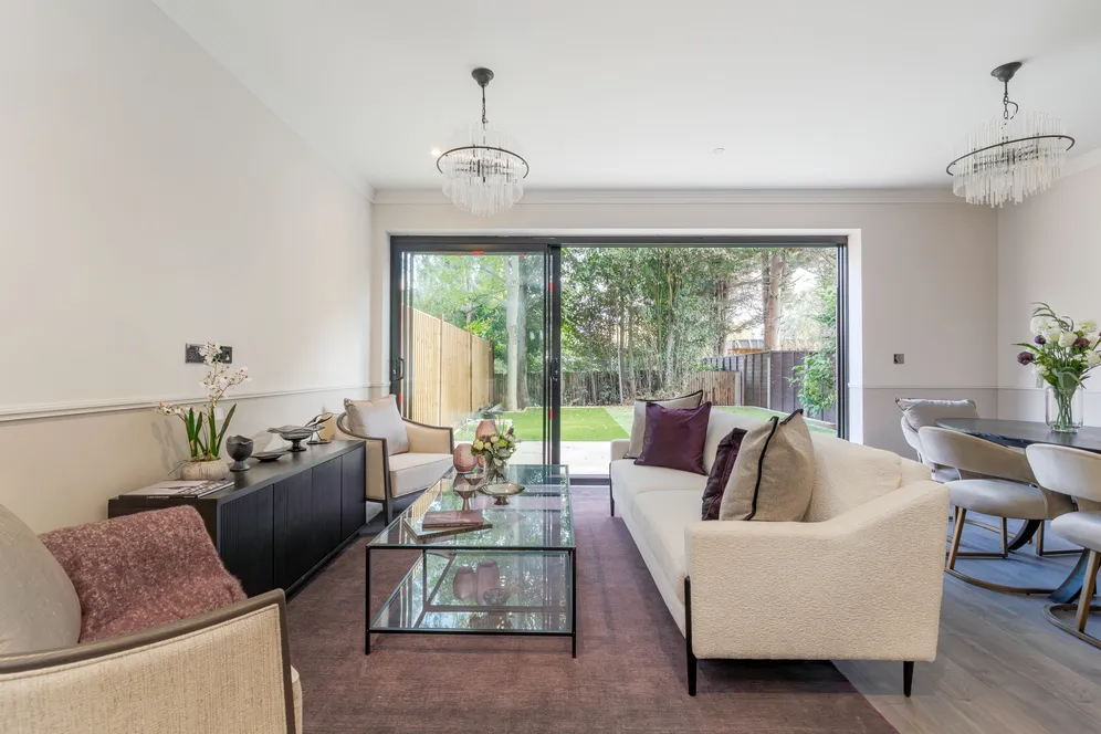 Leopold Road, London, W5 photo 3