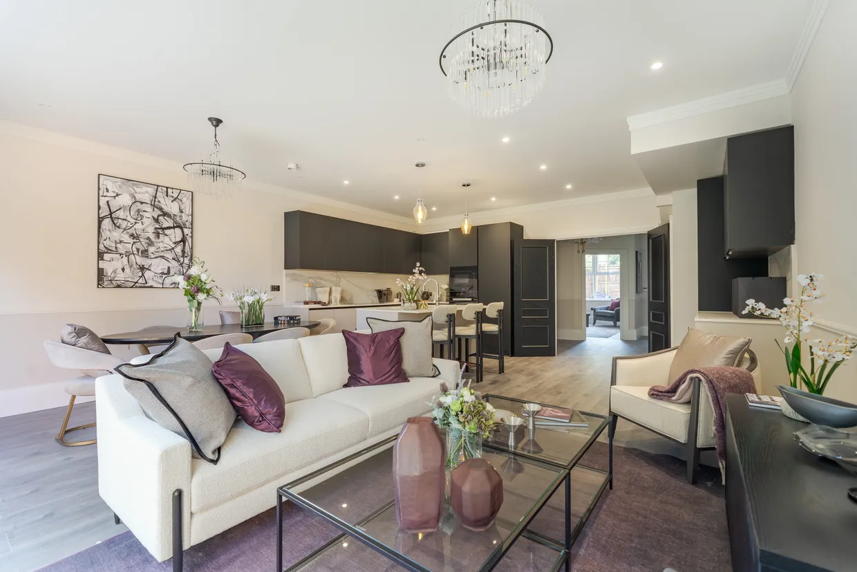 Leopold Road, London, W5 photo 5