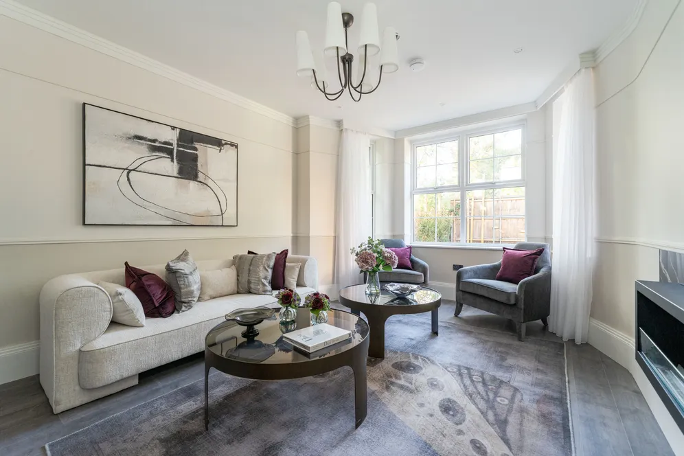 Leopold Road, London, W5 photo 8