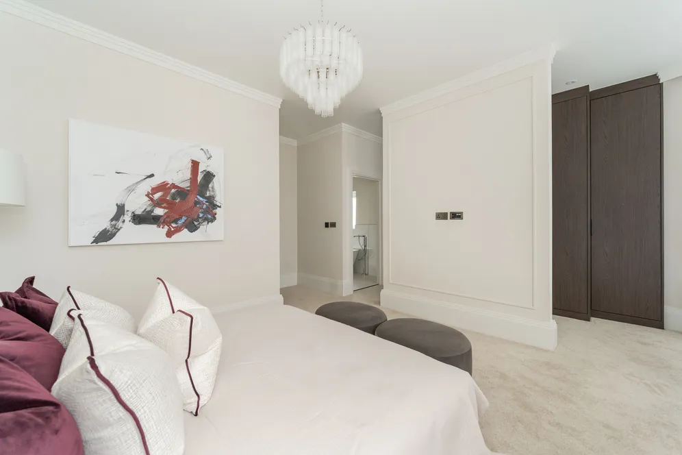 Leopold Road, London, W5 photo 11
