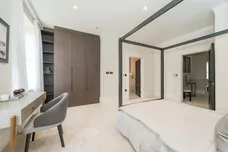 Leopold Road, London, W5 photo 14