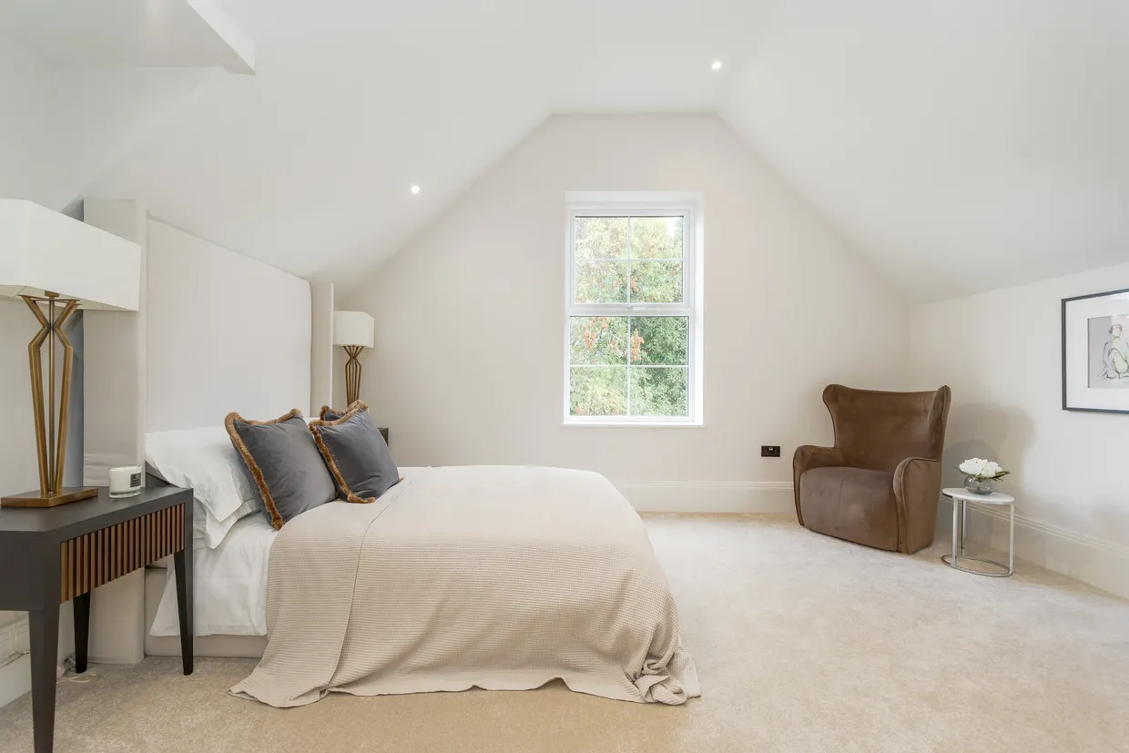Leopold Road, London, W5 photo 17
