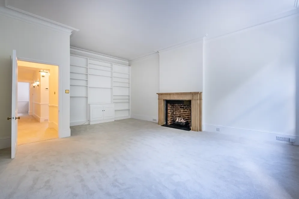 Ennismore Gardens Knightsbridge SW7 photo 3