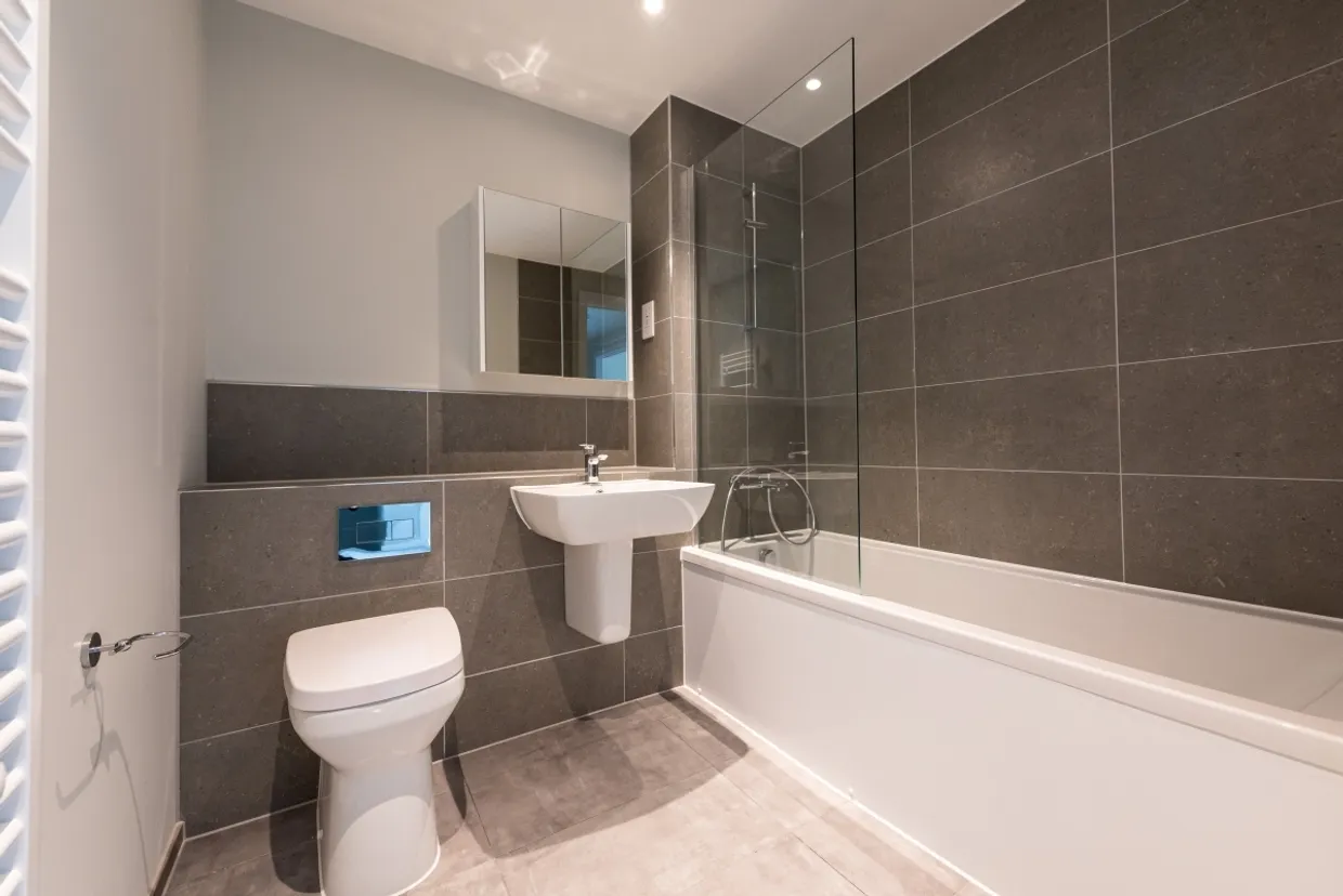 Highfield Avenue Newbury RG14 photo 5