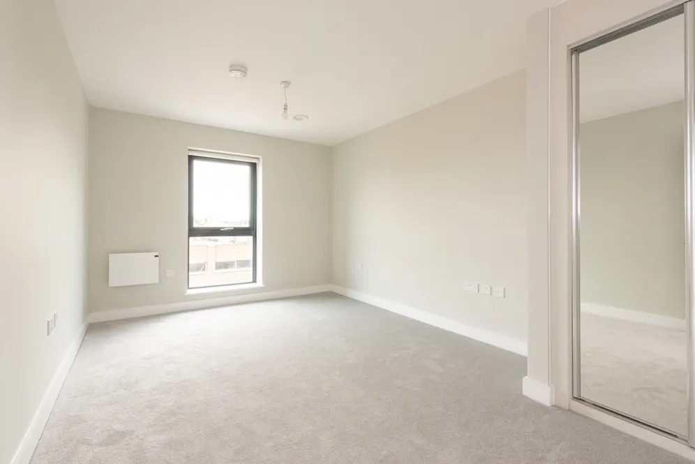 Highfield Avenue Newbury RG14 photo 7