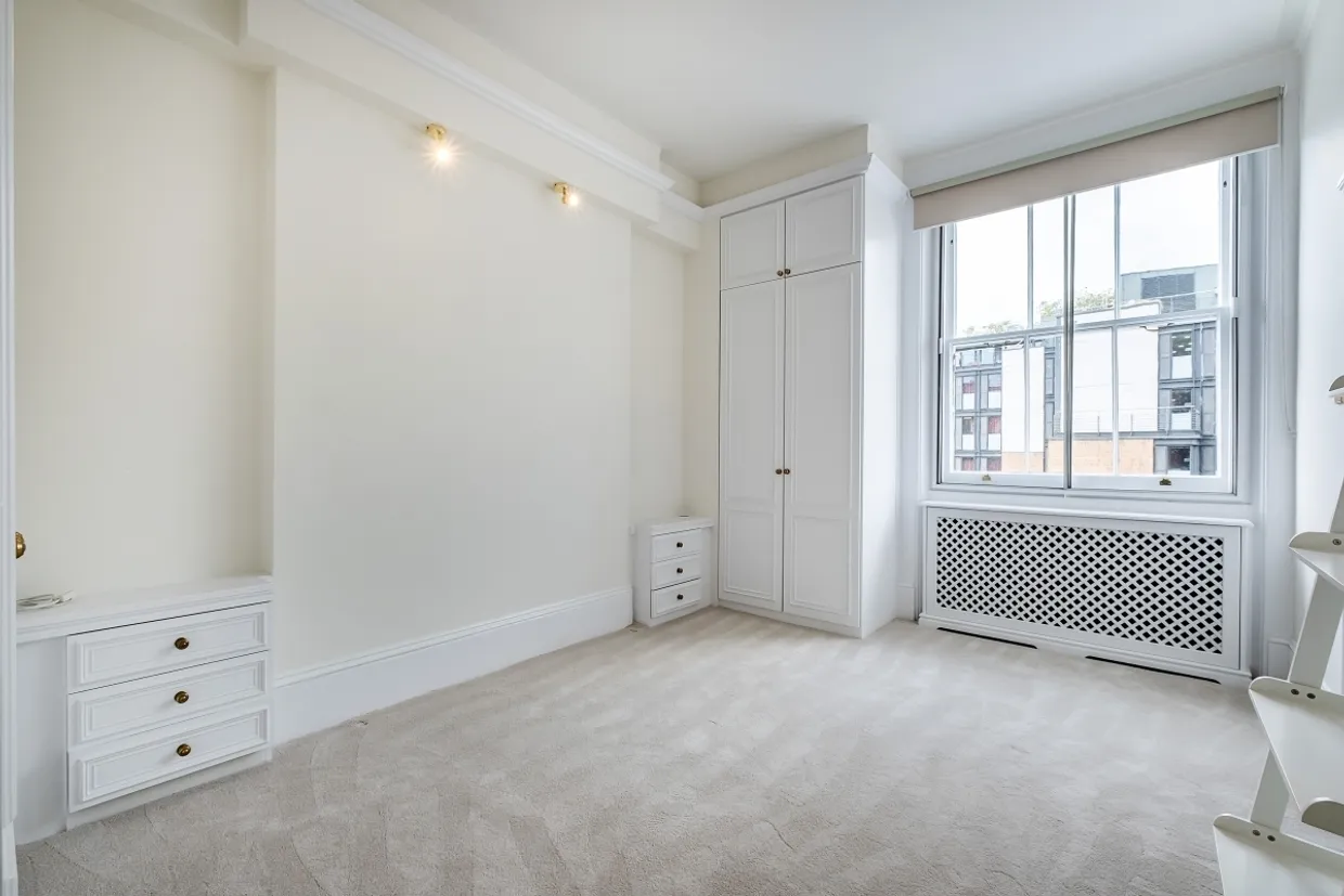 Ennismore Gardens Knightsbridge SW7 photo 11