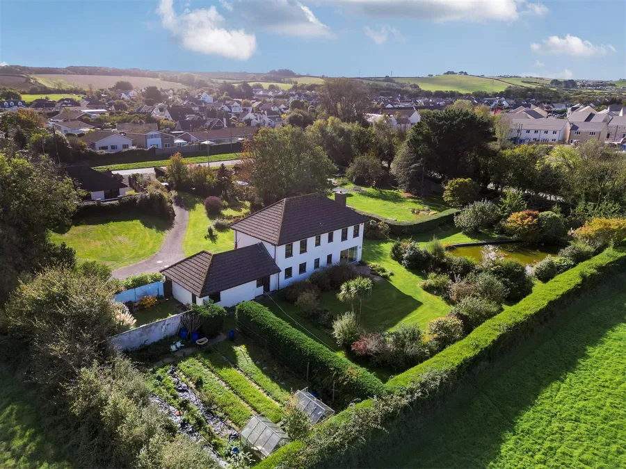 Property Image 28