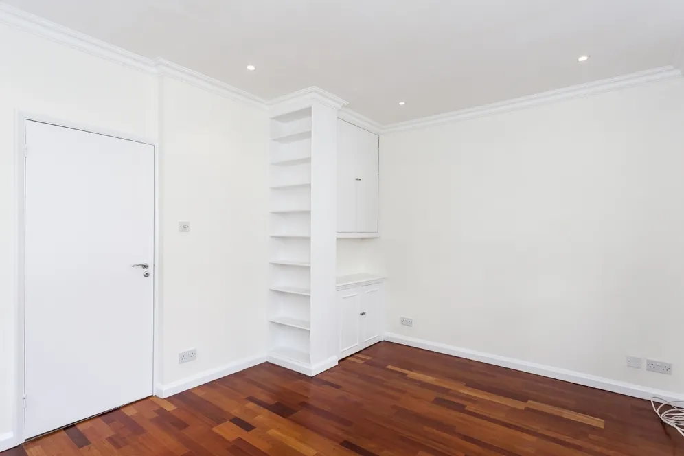 Hillgate Place London W8 photo 7