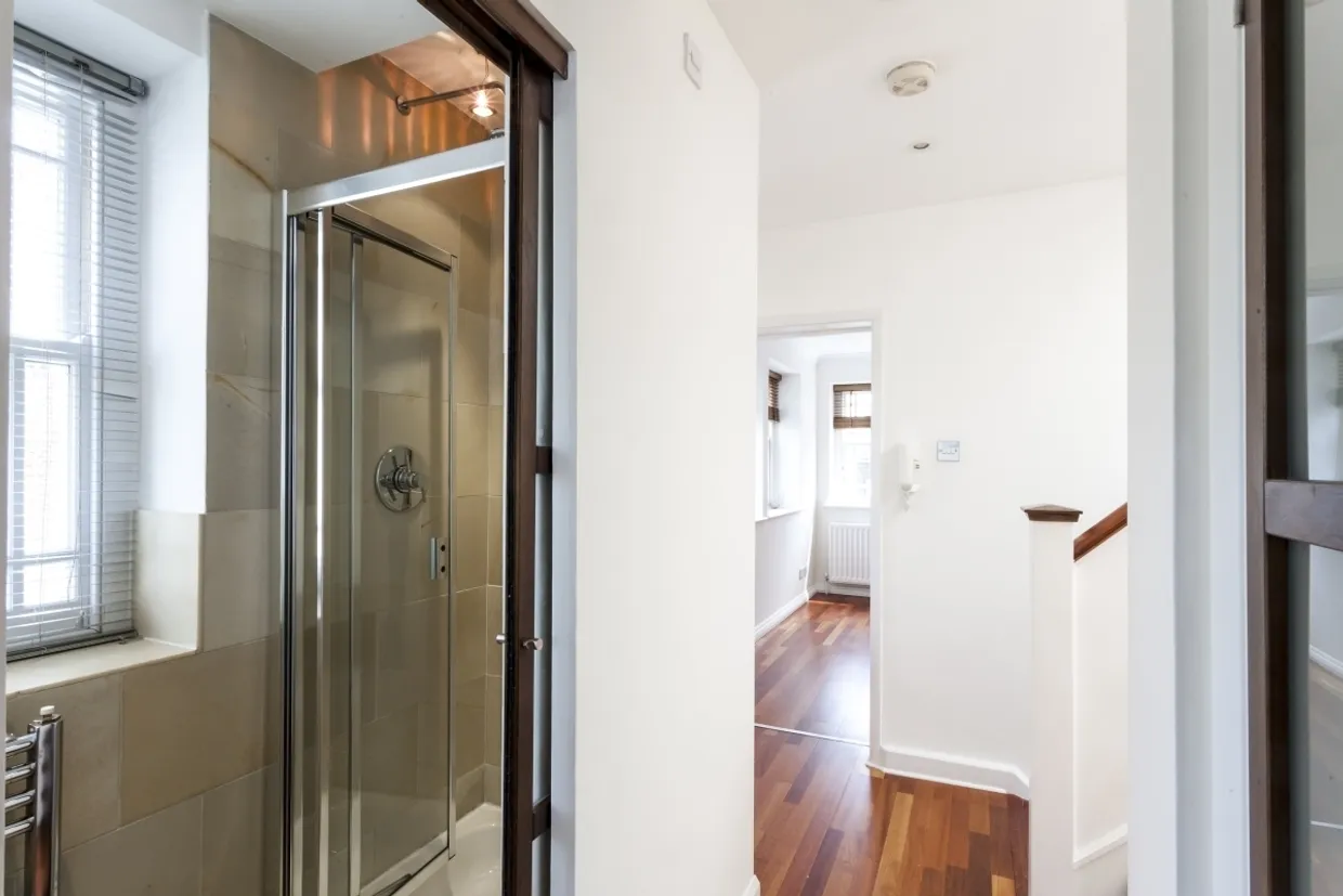 Hillgate Place London W8 photo 10