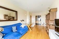 Cavalier House Ealing W5 photo 3