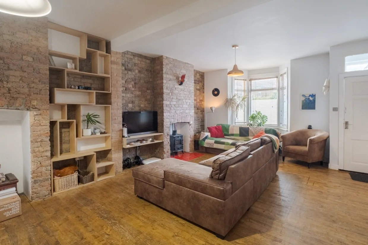 Steele Road London N17 photo 5