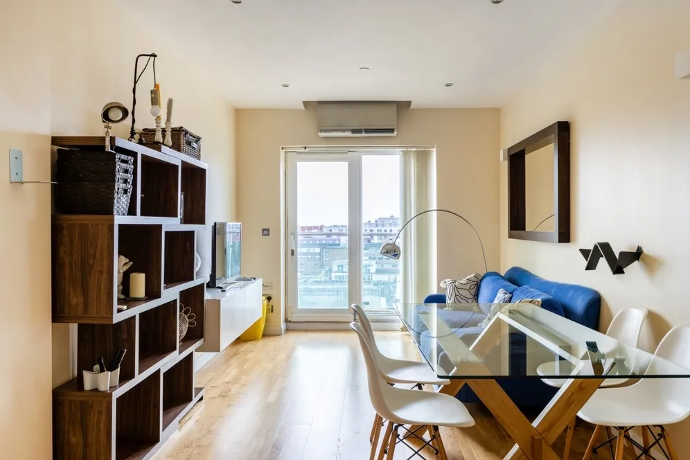 Cavalier House Ealing W5 photo 11
